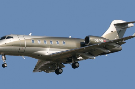 Bombardier Challenger 300