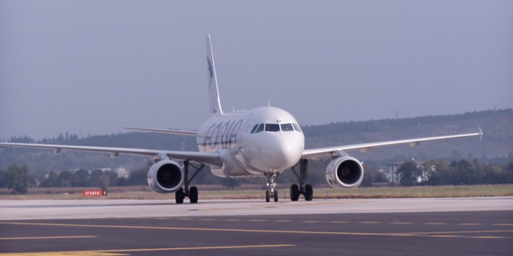 Airbus A319 - exterior