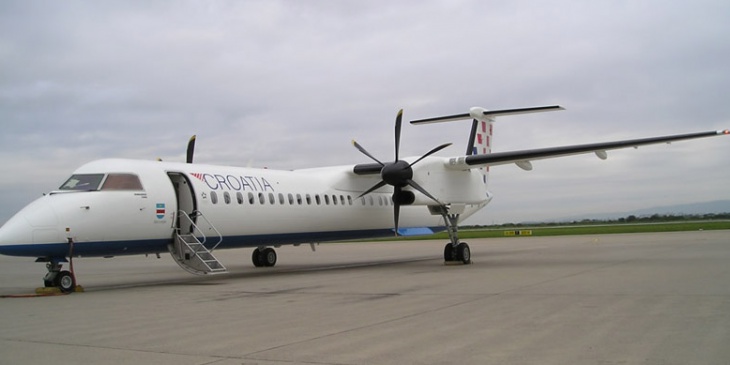 Bombardier Dash 8 Q400 - exterior