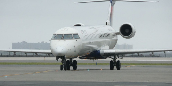Bombardier CRJ 900