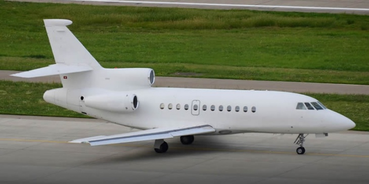 Dassault Falcon 900