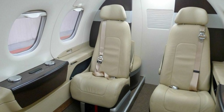 Embraer Phenom 100