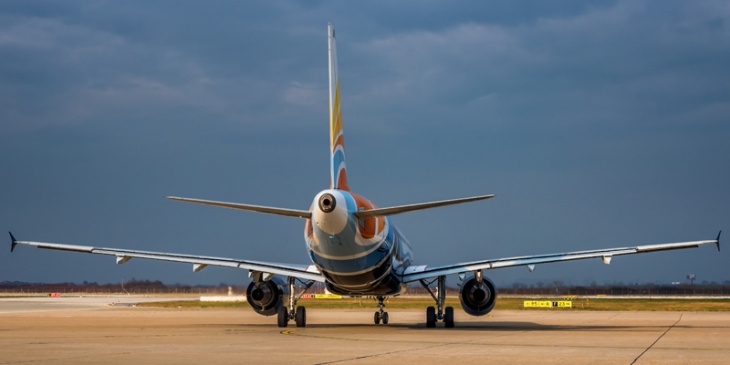 fokker 100 exterior